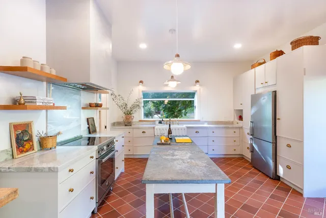 $1,298,000 | 1801 Highway 128, Philo, CA 95466