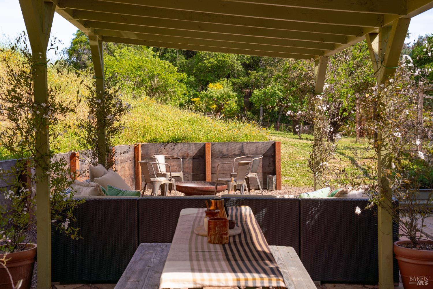 1801 Highway 128 Philo, CA 95466 - Photo 45 of 66