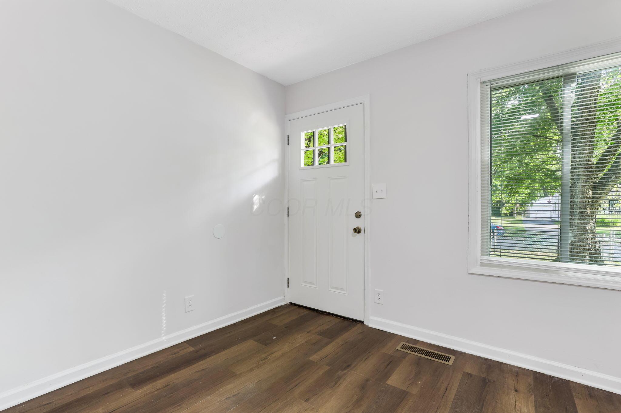 162 Phelps Road Columbus, OH 43207 - Photo 9 of 50 9-web-or-mls-7W3A4557