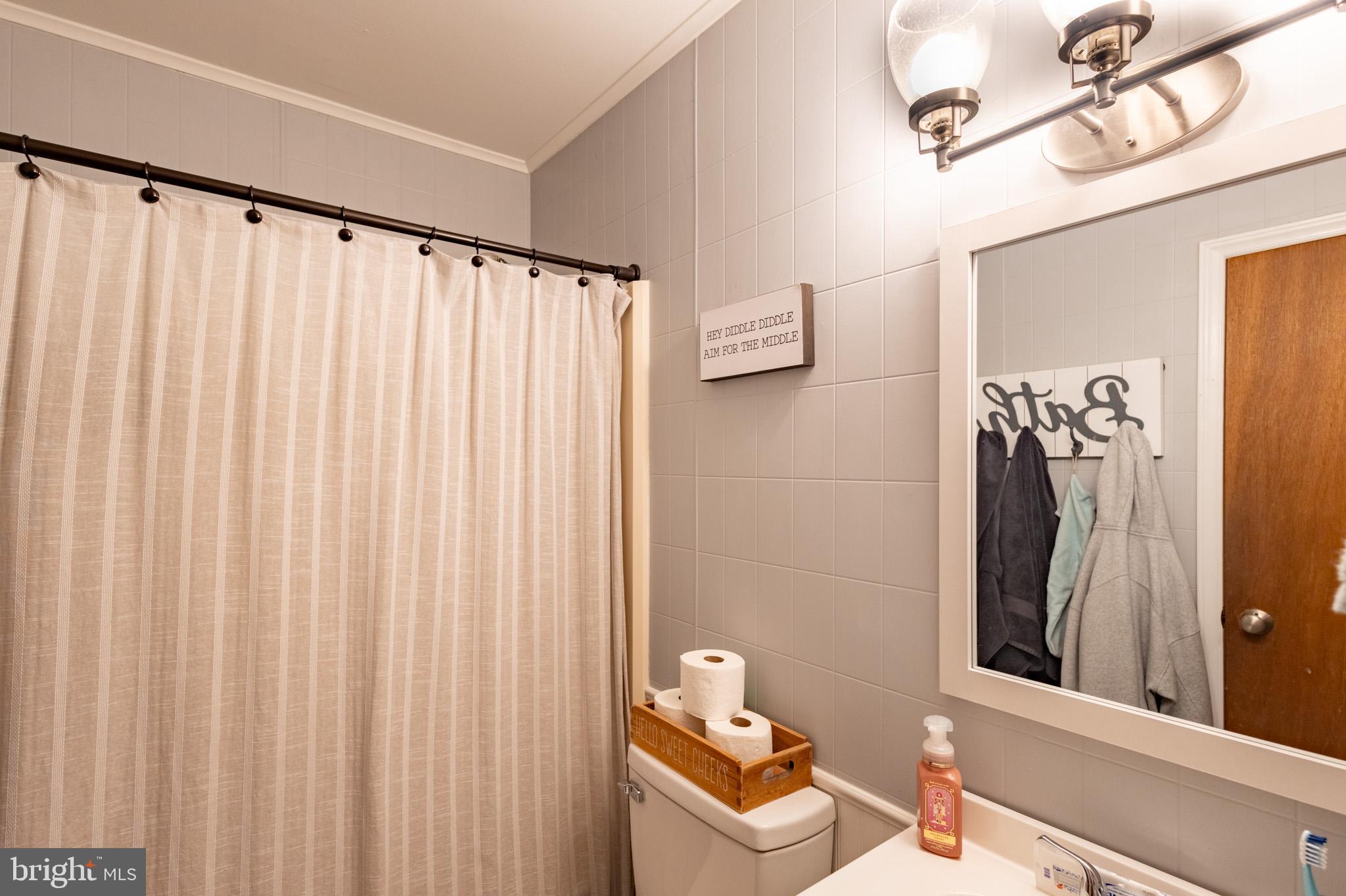 1421 Sandhill Road Lebanon, PA 17046 - Photo 17 of 36 First floor full bathroom