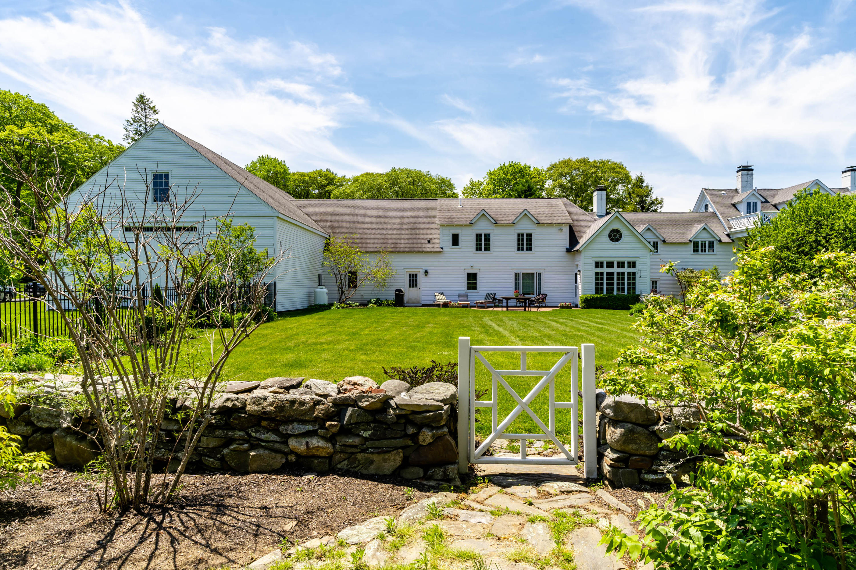114 Old Ocean House Road Cape Elizabeth, ME 04107 - Photo 5 of 64 1-Summer Externals-24