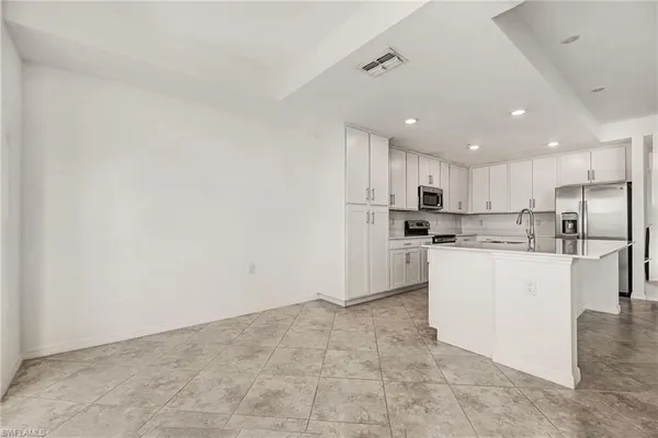 $1,675 | 43060 Greenway Boulevard, Unit 712, Punta Gorda, FL 33982