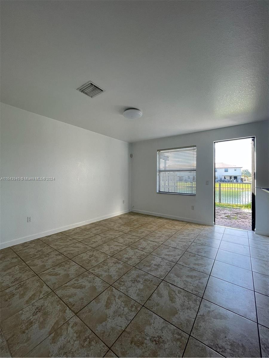 23712 Southwest 117 Place, Unit 23712 Homestead, FL 33032 - Photo 5 of 10