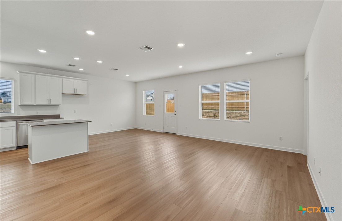 3019 Titus Court Temple, TX 76501 - Photo 5 of 18 Gathering Space