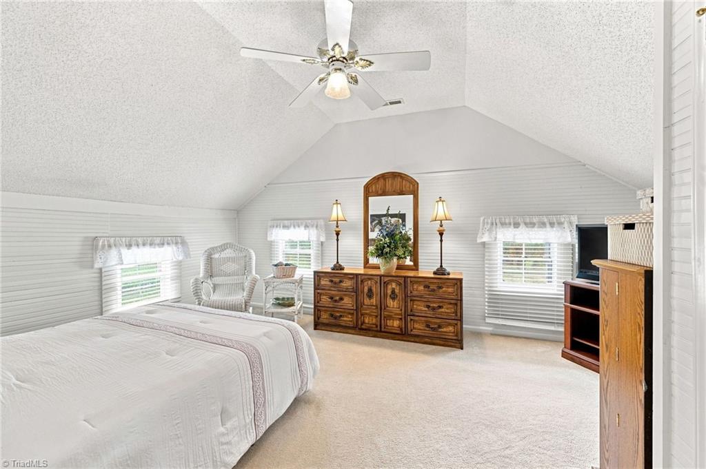 1824 Binkley Road East Bend, NC 27018 - Photo 20 of 49 Gallery Image 20