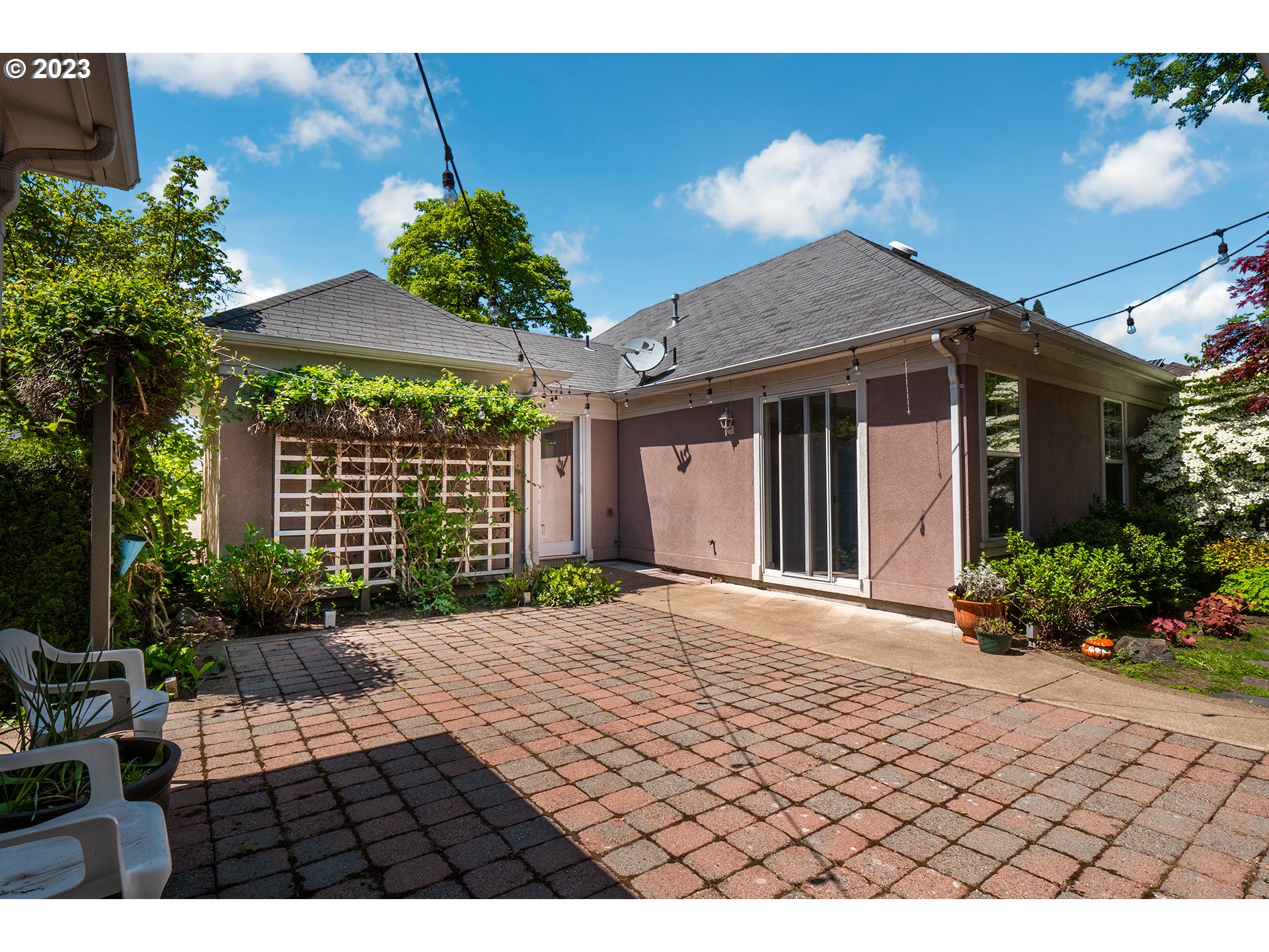 1318 Brickley Road Eugene, OR 97401 - Photo 28 of 32 Gallery Image 28