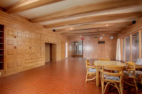 $749,000 | 2205 South Julian Boulevard, Amarillo, TX 79102