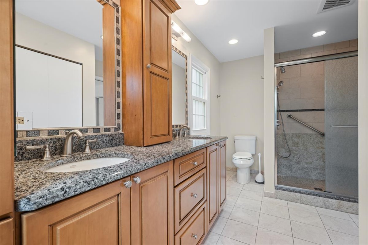 815 Barberry Road Highland Park, IL 60035 - Photo 24 of 36 Gallery Image 24