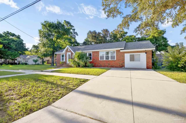 $320,000 | 1410 West Gregory Street, Pensacola, FL 32502