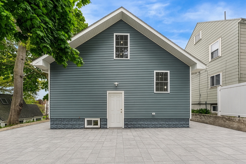 70 Edgehill Road Winthrop, MA 02152 - Photo 31 of 40
