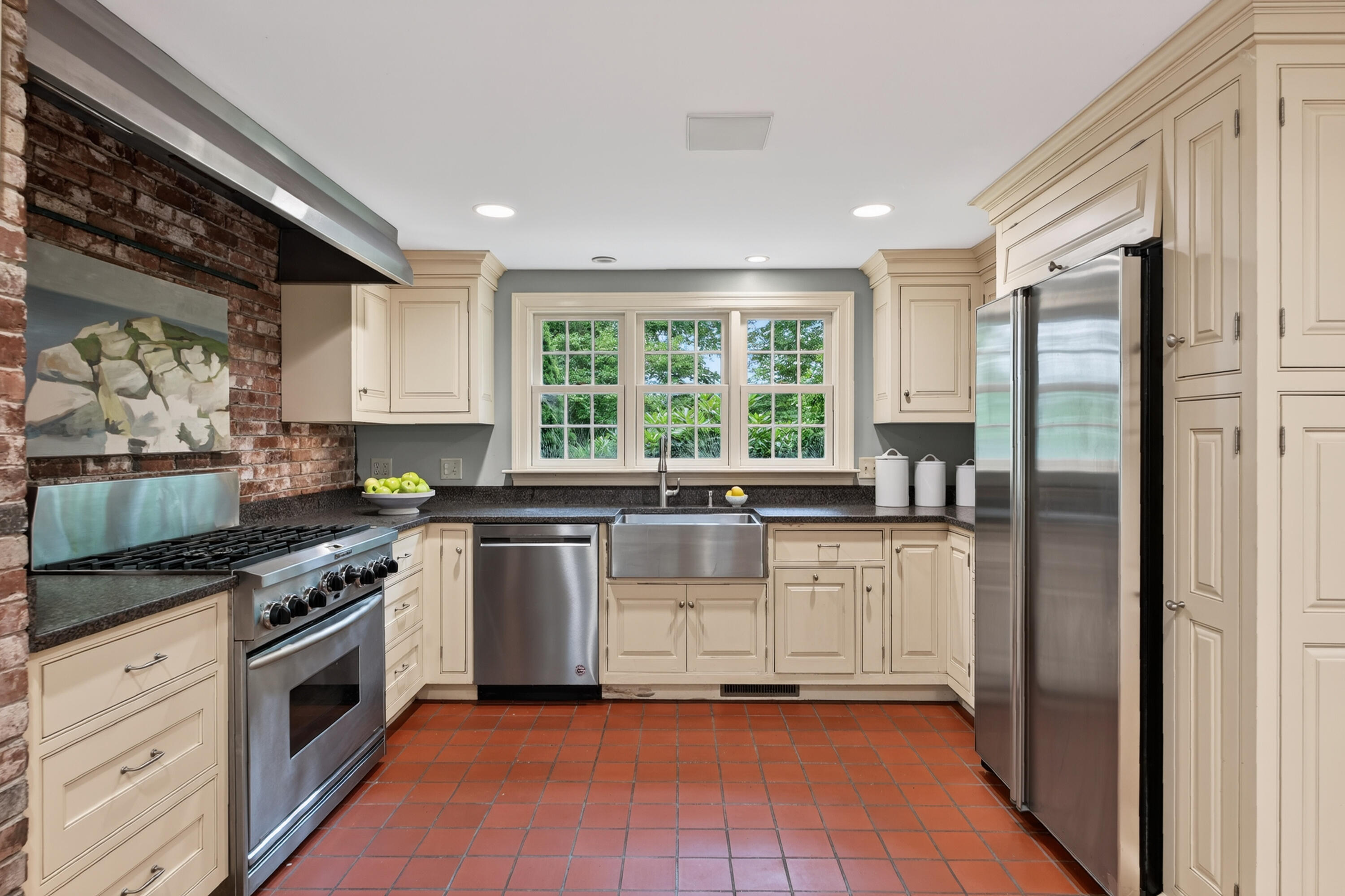 1062 Shore Road Cape Elizabeth, ME 04107 - Photo 10 of 49 38_1062 Shore Rd_Morneau Studios