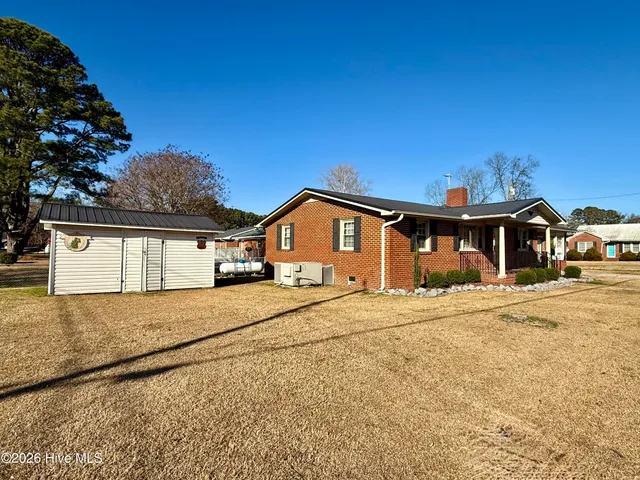 $238,000 | 200 1st Street, Williamston, NC 27892