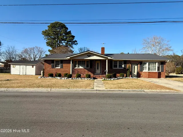$238,000 | 200 1st Street, Williamston, NC 27892