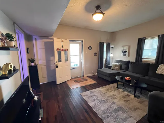 $139,900 | 717 West State Street, Kokomo, IN 46902