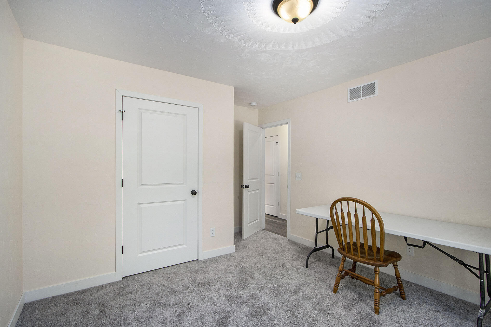 217 Corwin Meadows Drive Lawrence, MI 49064 - Photo 13 of 21 014_217corwin_16_609