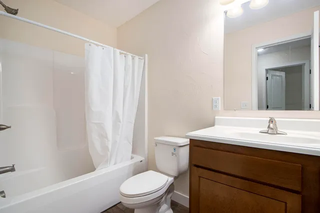 $315,000 | 217 Corwin Meadows Drive, Lawrence, MI 49064