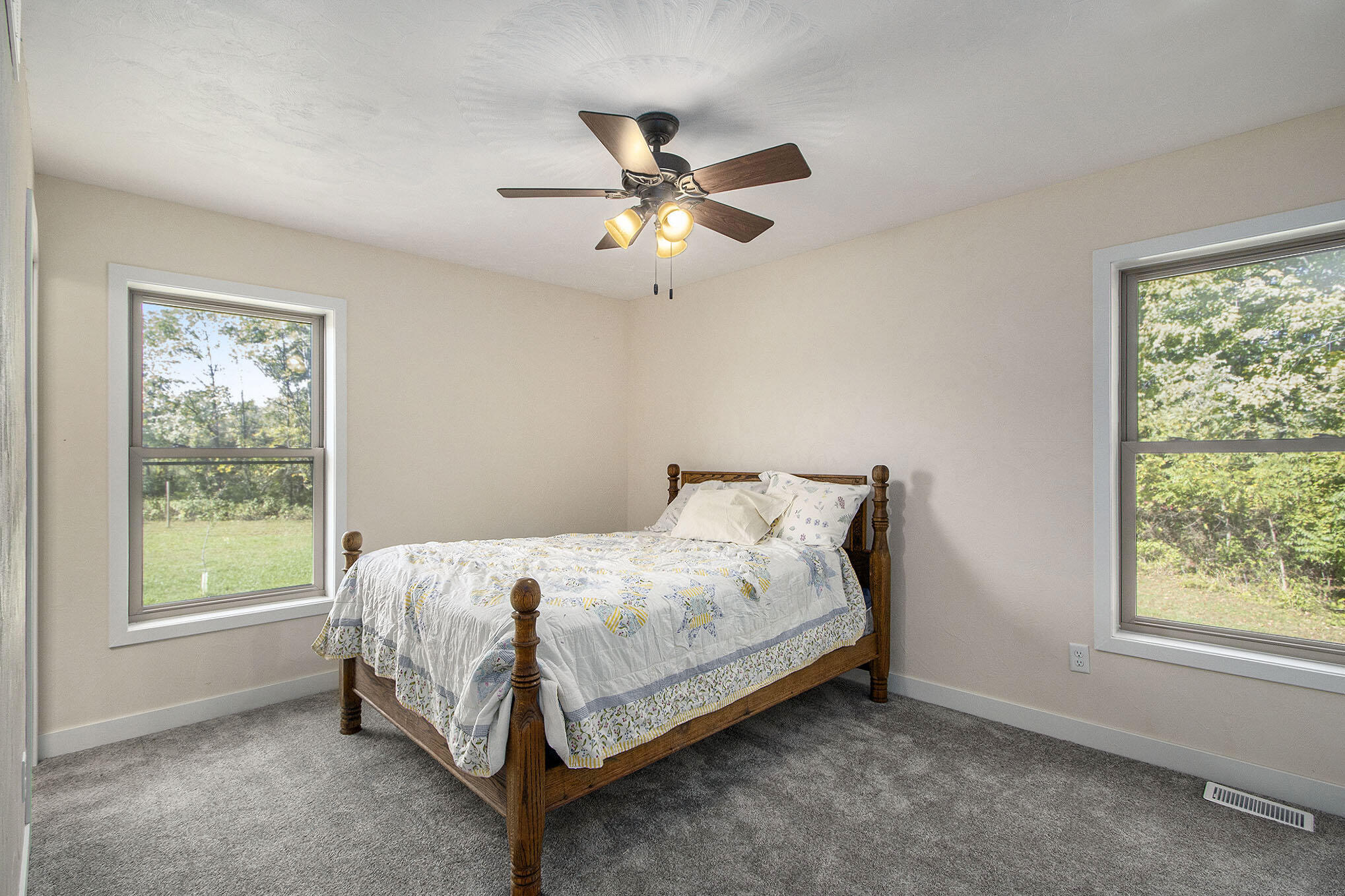 217 Corwin Meadows Drive Lawrence, MI 49064 - Photo 9 of 21 010_217corwin_6_990