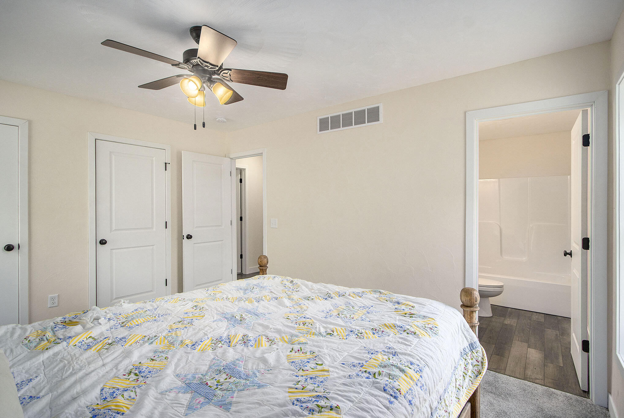 217 Corwin Meadows Drive Lawrence, MI 49064 - Photo 10 of 21 011_217corwin_8_513