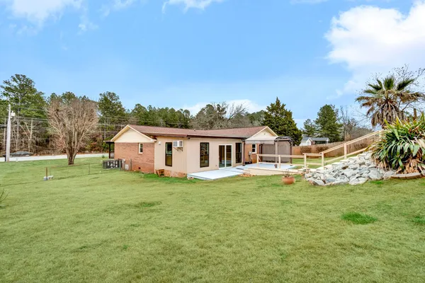 $315,999 | 1605 East Durst Avenue, Greenwood, SC 29649