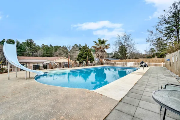 $315,999 | 1605 East Durst Avenue, Greenwood, SC 29649