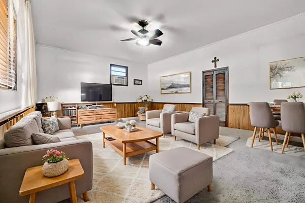 $315,999 | 1605 East Durst Avenue, Greenwood, SC 29649