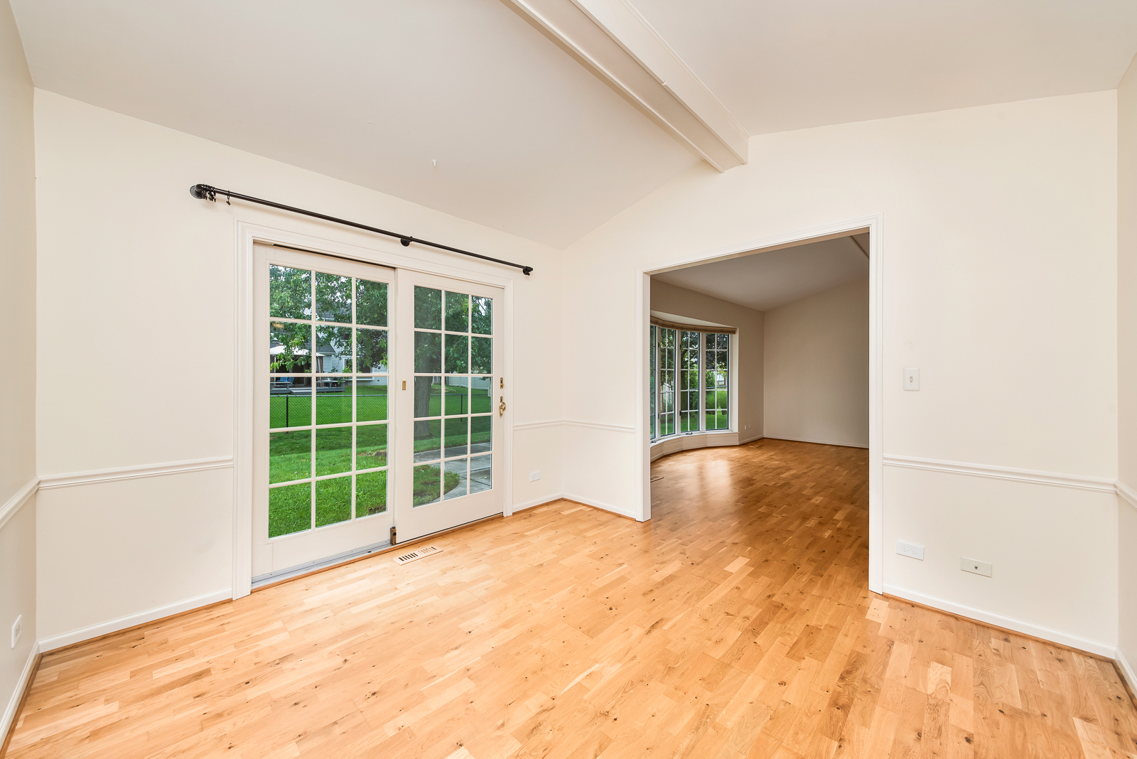 Undisclosed Address Winfield, IL 60190 - Photo 7 of 21