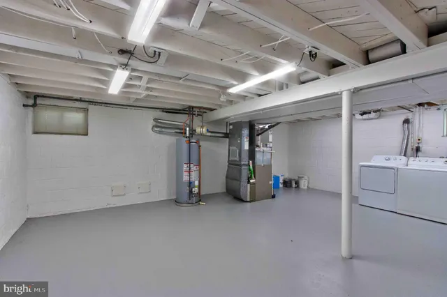 $4,000 | 495 North Pickett Street, Alexandria, VA 22304