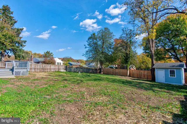 $4,000 | 495 North Pickett Street, Alexandria, VA 22304