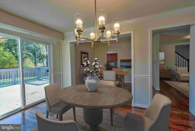 $4,000 | 495 North Pickett Street, Alexandria, VA 22304