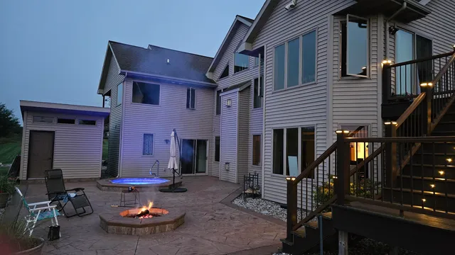 $899,900 | 6784 Tartan Trail, Sun Prairie, WI 53590