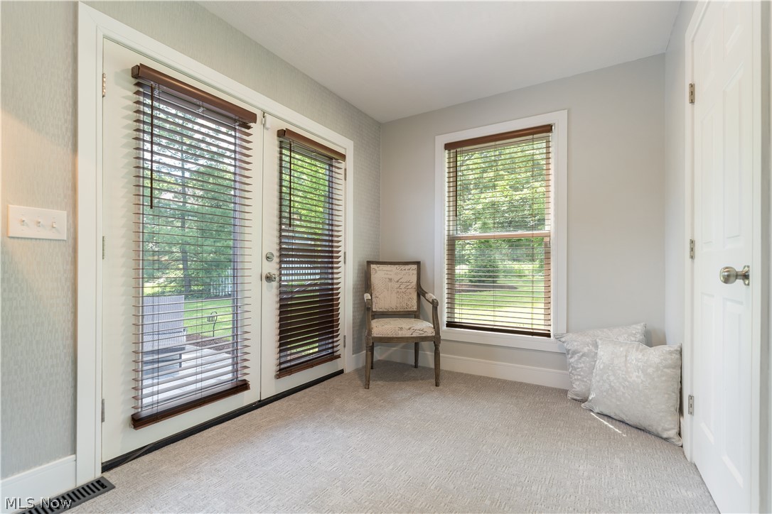 45 Hampshire Road Akron, OH 44313 - Photo 35 of 48