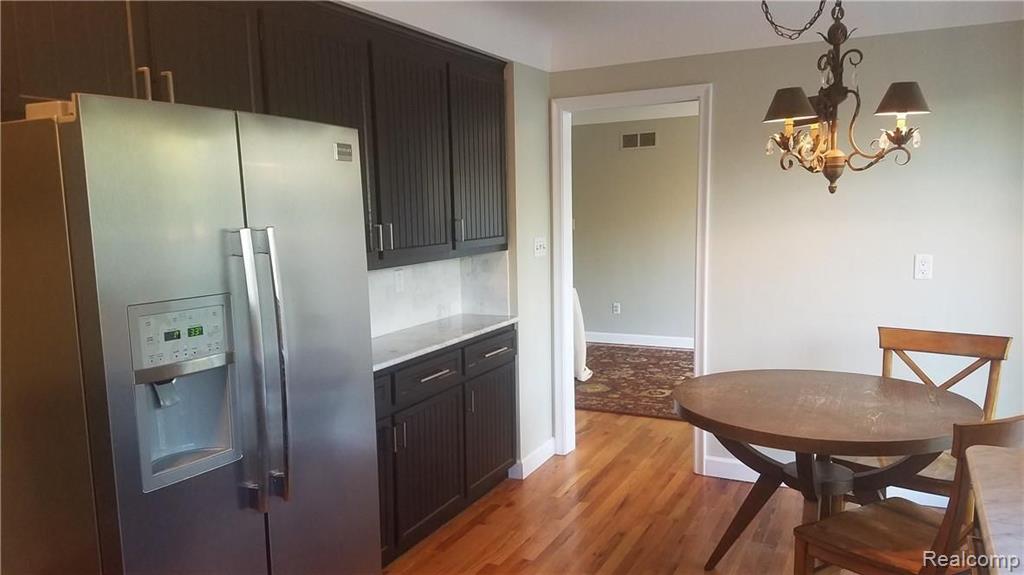 33730 Ryan Road Sterling Heights, MI 48310 - Photo 10 of 27