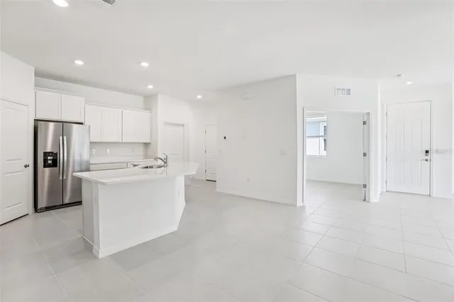 $2,400 | 32652 Rustic Rise Road, San Antonio, FL 33576