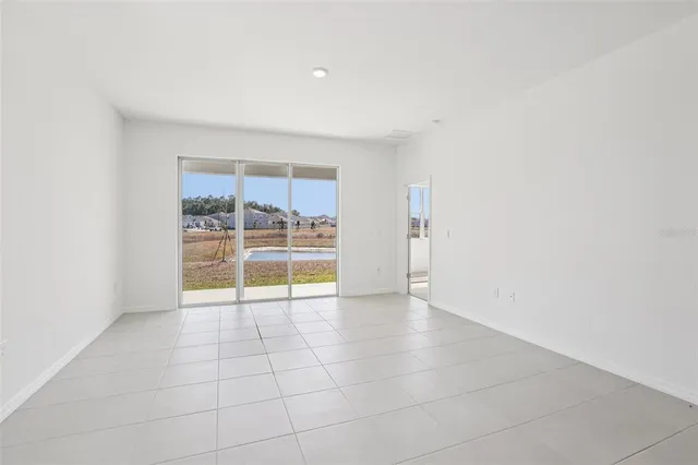 $2,400 | 32652 Rustic Rise Road, San Antonio, FL 33576