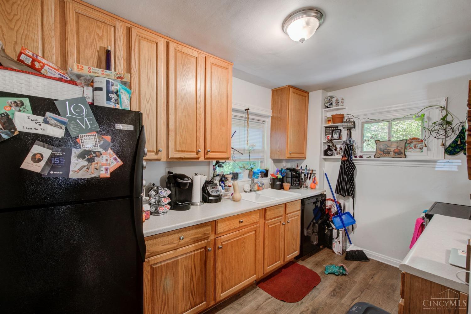 6508 Plainfield Road Silverton, OH 45236 - Photo 25 of 43