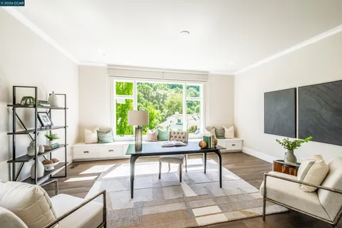 $3,980,000 | 84 Mossbridge Lane, Orinda, CA 94563