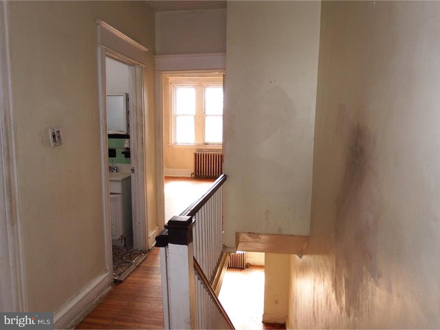 276 Copley Road Upper Darby, PA 19082 - Photo 2 of 14