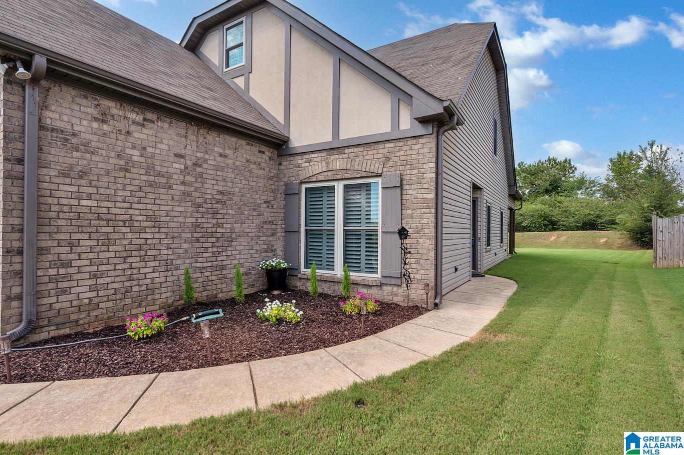 4782 Rosser Loop Drive Bessemer, AL 35022 - Photo 3 of 31