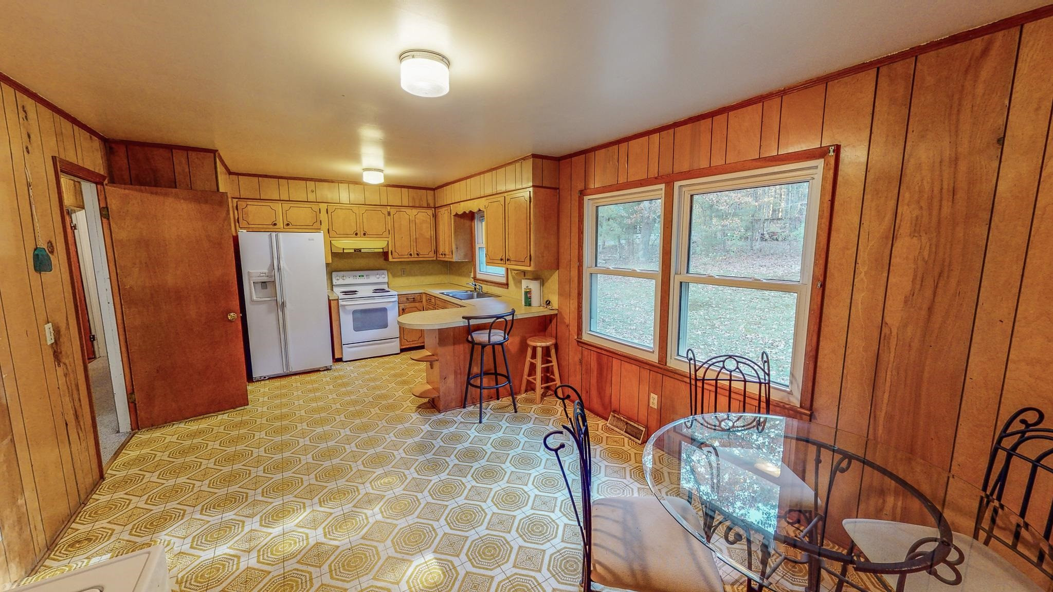 624 Frank Street Roxboro, NC 27573 - Photo 6 of 22 a very nice looking room with a large window