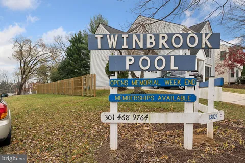 $550,000 | 5716 Crawford Drive, Rockville, MD 20851