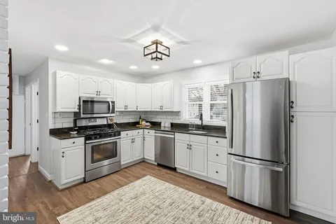 $550,000 | 5716 Crawford Drive, Rockville, MD 20851