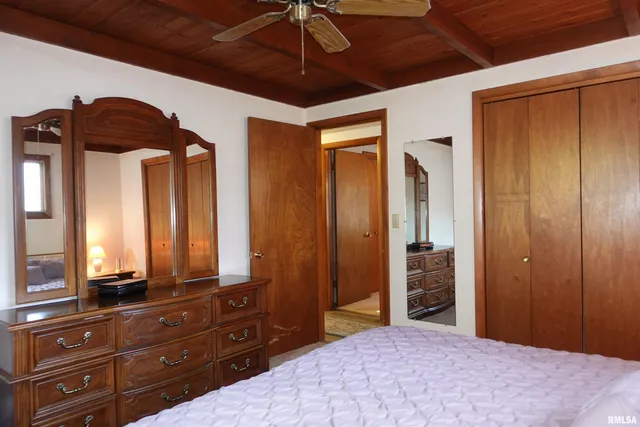 $120,000 | 1450 Bridge Avenue, Galesburg, IL 61401