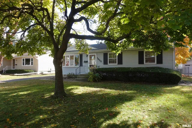 $120,000 | 1450 Bridge Avenue, Galesburg, IL 61401