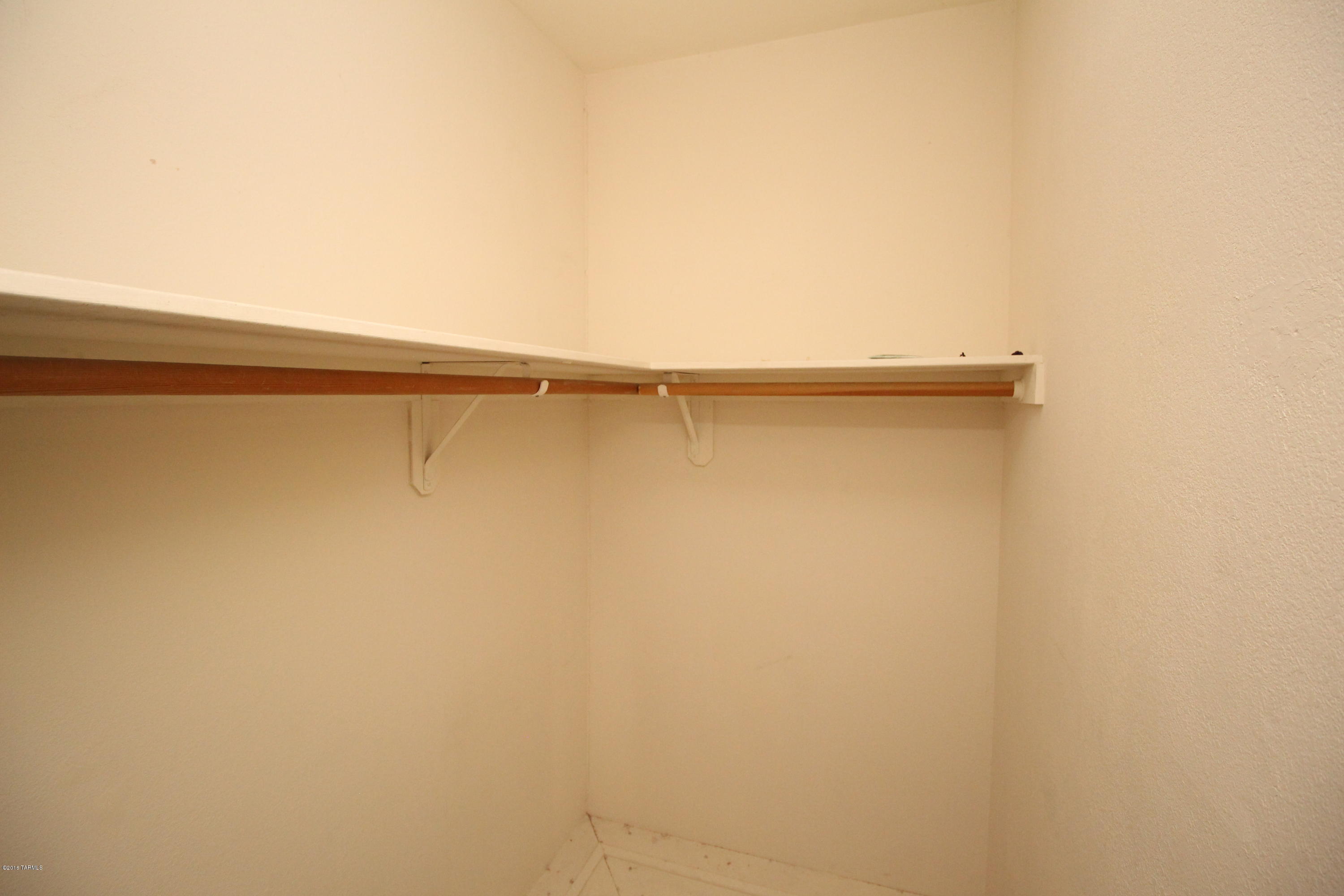 1200 East River Road, Unit F72 Tucson, AZ 85718 - Photo 9 of 12