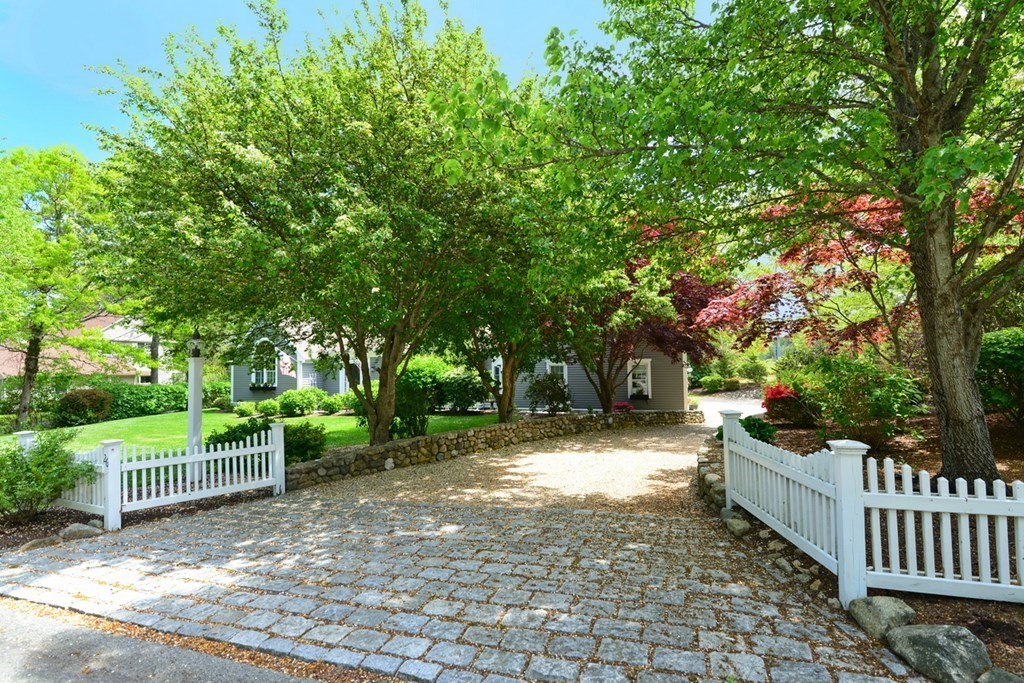 26 Spy Glass Hill Road Barnstable, MA 02675 - Photo 3 of 42 Gallery Image 3