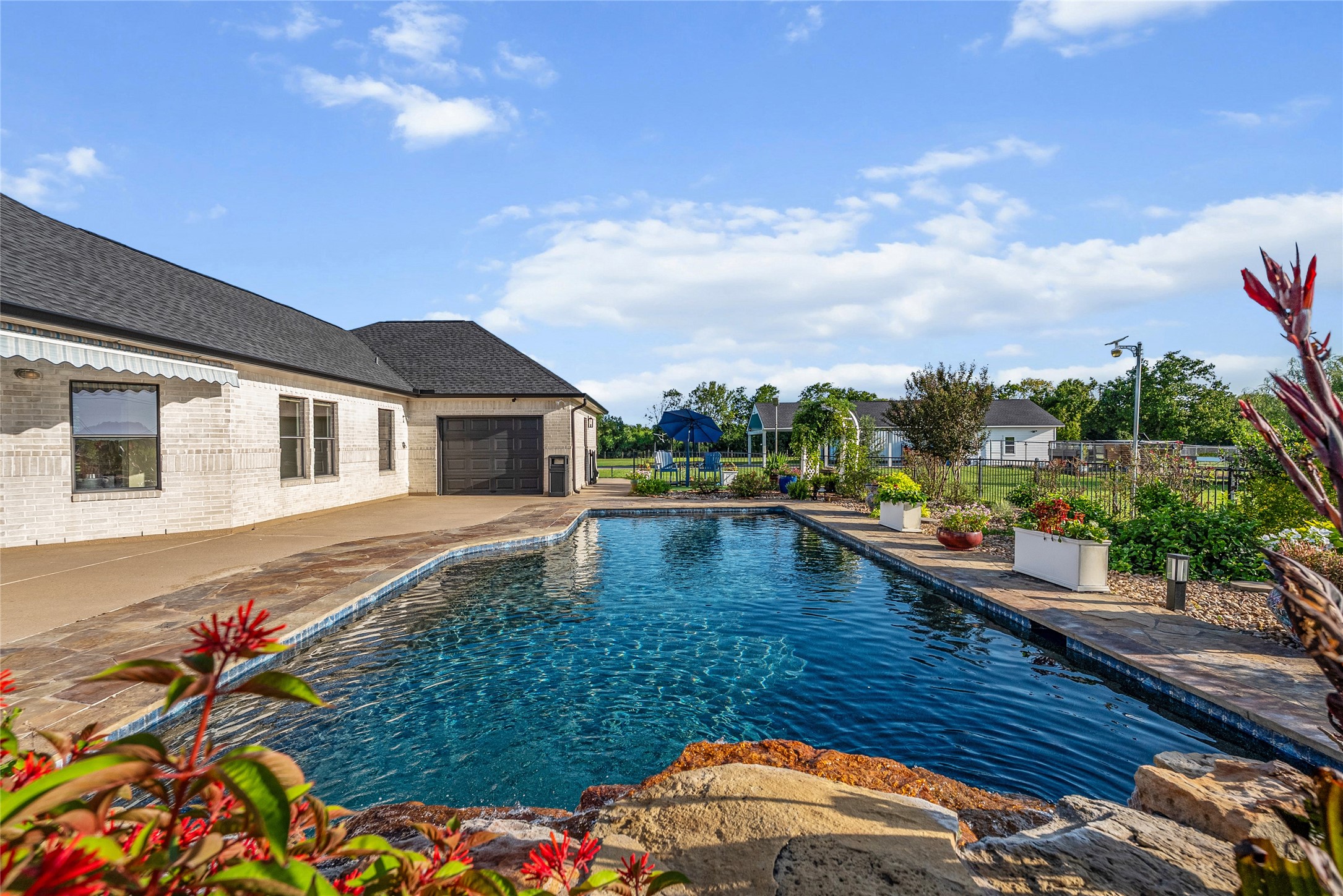 616 County Road 44 Angleton, TX 77515 - Photo 10 of 50 Gallery Image 10