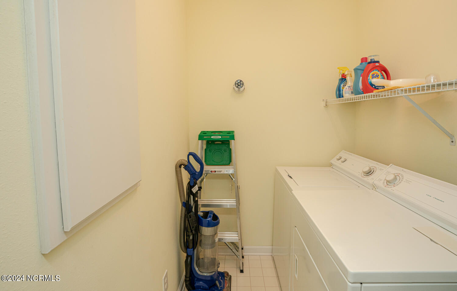 102 Rice Mill Circle, Unit 4 Sunset Beach, NC 28468 - Photo 23 of 41 Laundry Room