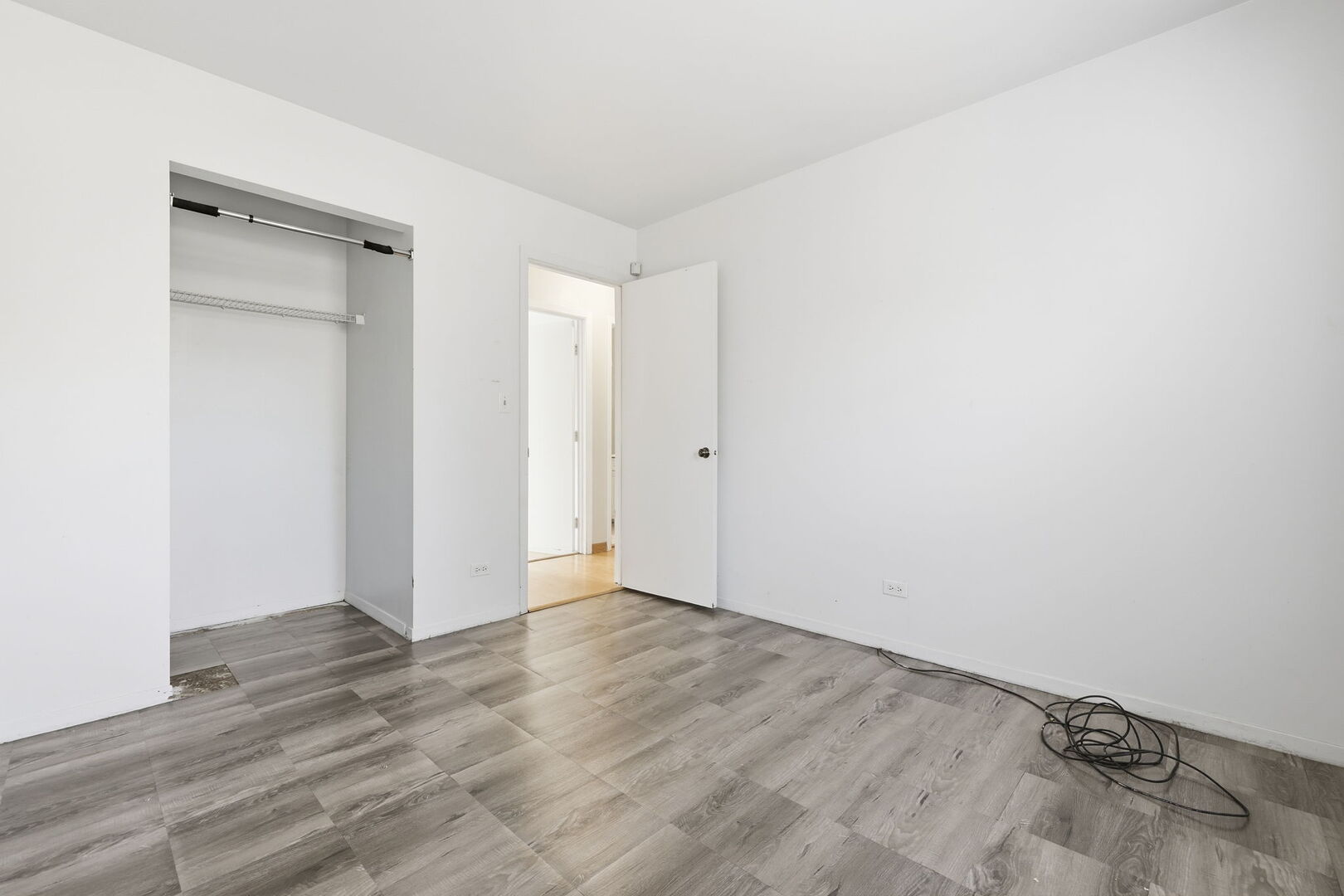 69 Alice Lane Algonquin, IL 60102 - Photo 8 of 14 a view of an empty room