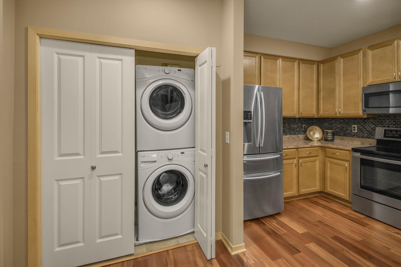 10806 South Shore Drive, Unit 109 Plymouth, MN 55441 - Photo 18 of 32