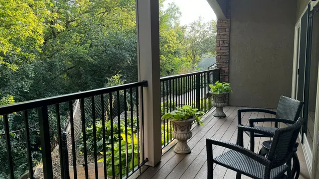 $300,000 | 10806 South Shore Drive, Unit 109, Plymouth, MN 55441